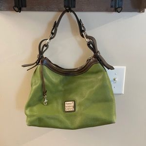 Dooney & Bourke shoulder purse
